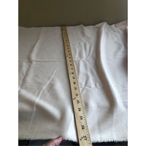 Made In Italy Women’s Pink Scarf 27”x74” - Picture 6 of 8